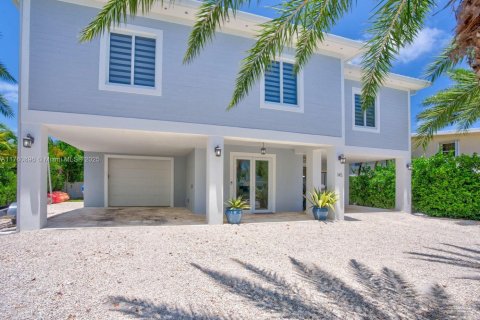 House in Islamorada, Village of Islands, Florida 4 bedrooms № 2012726 - photo 6