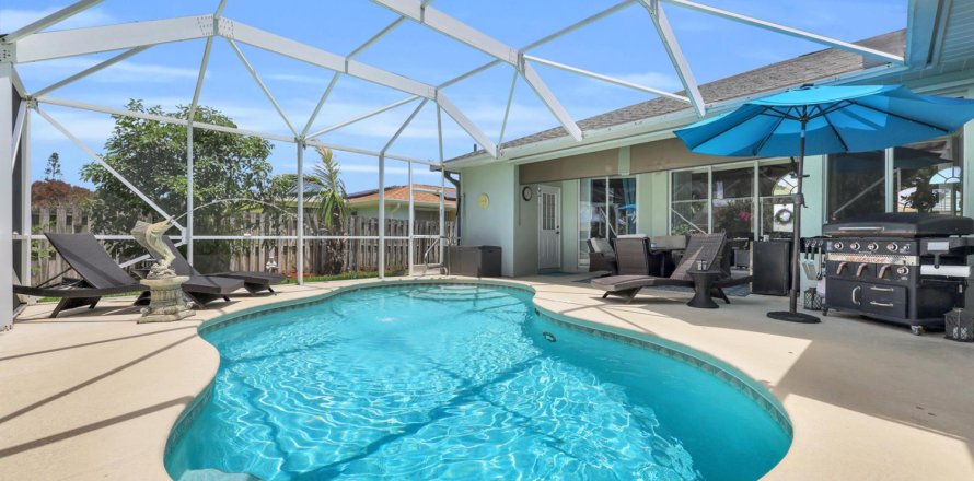 Casa en Port St. Lucie, Florida 3 dormitorios, 185.8 m2 № 2078362