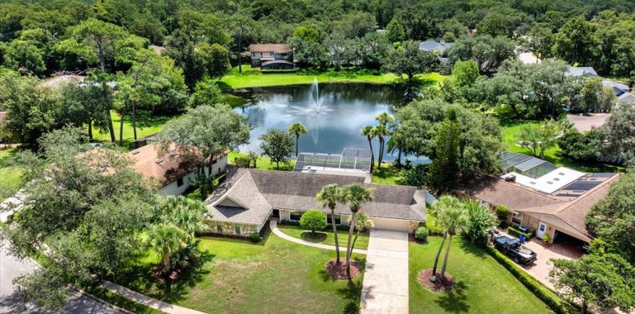 Casa en Longwood, Florida 4 dormitorios, 215.25 m2 № 1827366