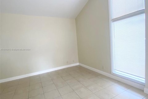Villa ou maison à vendre à Plantation, Floride: 2 chambres, 93.92 m2 № 1707838 - photo 5