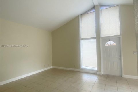 Villa ou maison à vendre à Plantation, Floride: 2 chambres, 93.92 m2 № 1707838 - photo 12