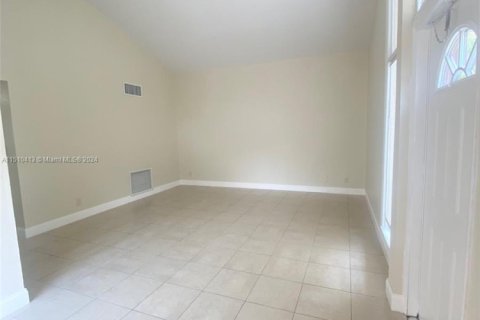 Villa ou maison à vendre à Plantation, Floride: 2 chambres, 93.92 m2 № 1707838 - photo 6