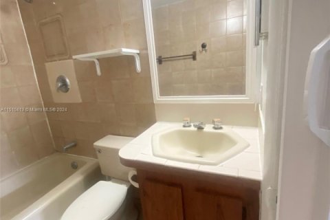 Villa ou maison à vendre à Plantation, Floride: 2 chambres, 93.92 m2 № 1707838 - photo 28