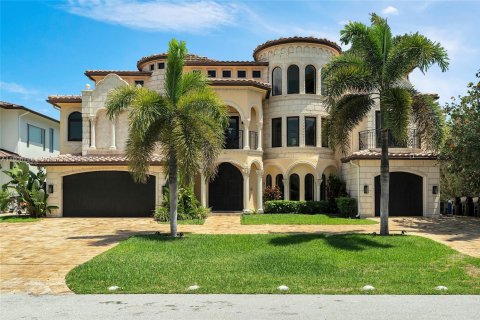 House in Delray Beach, Florida 6 bedrooms, 676.89 sq.m. № 1752508 - photo 7