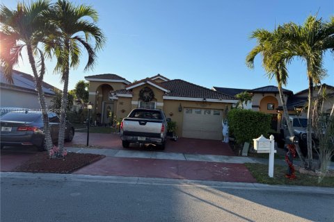 Casa en venta en Miami, Florida, 3 dormitorios, 180.23 m2 № 2002675 - foto 20