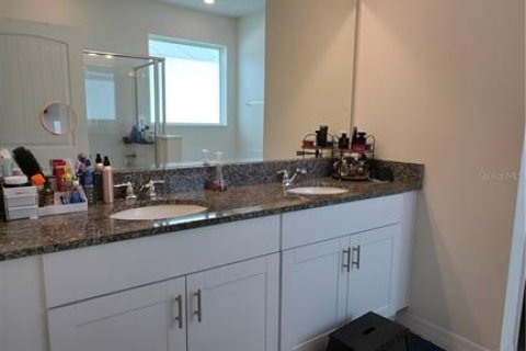 Casa en venta en Kissimmee, Florida, 4 dormitorios, 195.84 m2 № 1869223 - foto 6