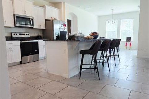 Casa en venta en Kissimmee, Florida, 4 dormitorios, 195.84 m2 № 1869223 - foto 9