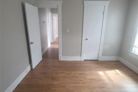 House in Saint Petersburg, Florida 2 bedrooms, 77.29 sq.m. № 1913432 - photo 13