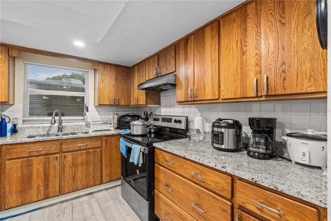 Villa ou maison à vendre à Lakeland, Floride: 3 chambres, 147.25 m2 № 1817827 - photo 12