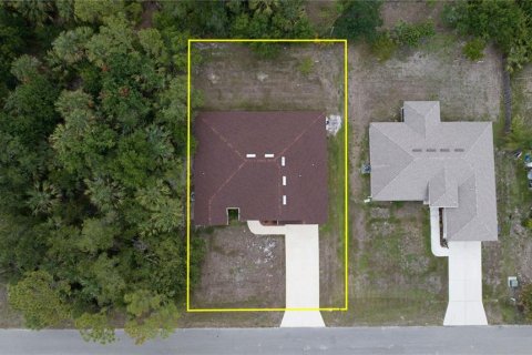 House in North Port, Florida 3 bedrooms, 198.63 sq.m. № 1757395 - photo 16