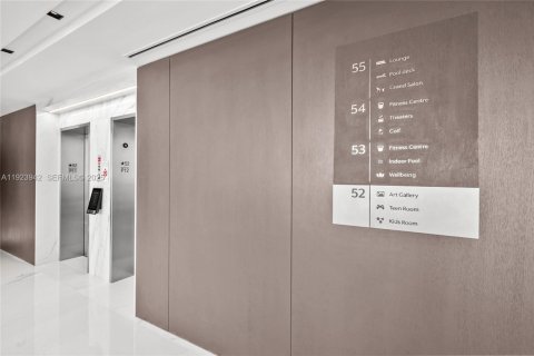 Купить кондоминиум в Майами, Флорида 1 спальня, 70.61м2, № 1982338 - фото 11