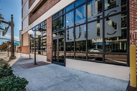 Condominio en alquiler en Saint Petersburg, Florida, 2 dormitorios, 125.79 m2 № 2230382 - foto 9