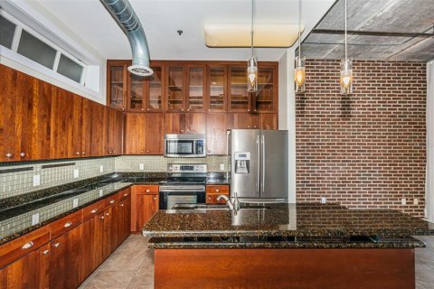 Condominio en alquiler en Saint Petersburg, Florida, 2 dormitorios, 125.79 m2 № 2230382 - foto 26