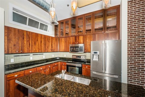 Condominio en alquiler en Saint Petersburg, Florida, 2 dormitorios, 125.79 m2 № 2230382 - foto 24