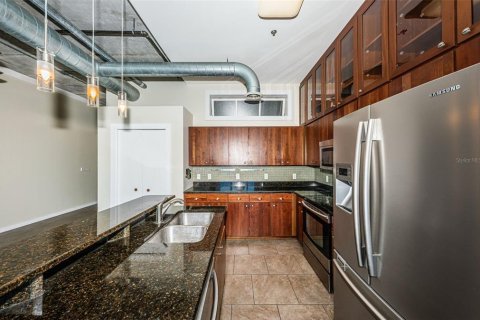 Condominio en alquiler en Saint Petersburg, Florida, 2 dormitorios, 125.79 m2 № 2230382 - foto 25