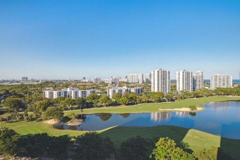 Купить кондоминиум в Авентура, Флорида 2 спальни, 114.55м2, № 1469702 - фото 15