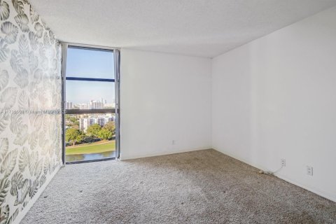 Купить кондоминиум в Авентура, Флорида 2 спальни, 114.55м2, № 1469702 - фото 10