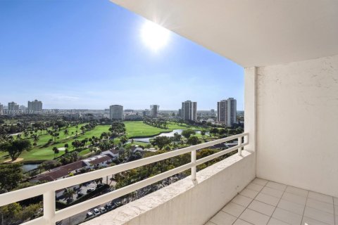 Купить кондоминиум в Авентура, Флорида 2 спальни, 114.55м2, № 1469702 - фото 12