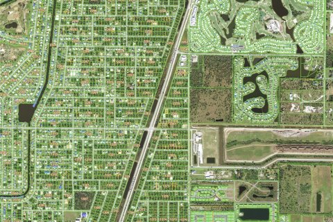Land in Port Charlotte, Florida № 2216062 - photo 5