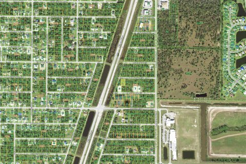 Land in Port Charlotte, Florida № 2216062 - photo 4