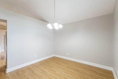 House in Tampa, Florida 3 bedrooms, 147.81 sq.m. № 2393416 - photo 7