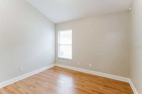 House in Tampa, Florida 3 bedrooms, 147.81 sq.m. № 2393416 - photo 15