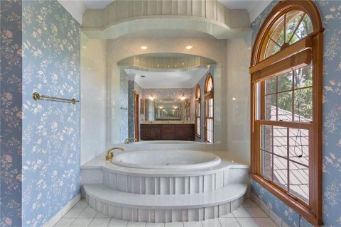 Casa en venta en Tampa, Florida, 4 dormitorios, 454.38 m2 № 1673589 - foto 23