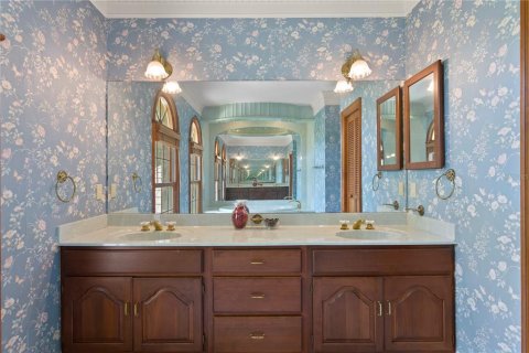 Casa en venta en Tampa, Florida, 4 dormitorios, 454.38 m2 № 1673589 - foto 22