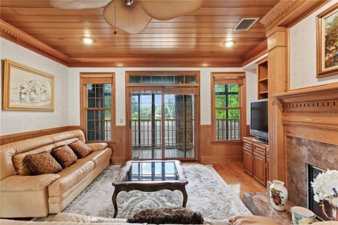 Casa en venta en Tampa, Florida, 4 dormitorios, 454.38 m2 № 1673589 - foto 18