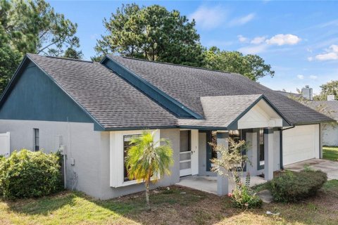 House in Oviedo, Florida 3 bedrooms, 138.05 sq.m. № 1878037 - photo 30