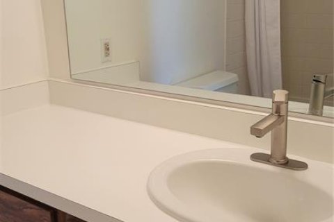 Condominio en alquiler en Sarasota, Florida, 2 dormitorios, 91.23 m2 № 1549175 - foto 20