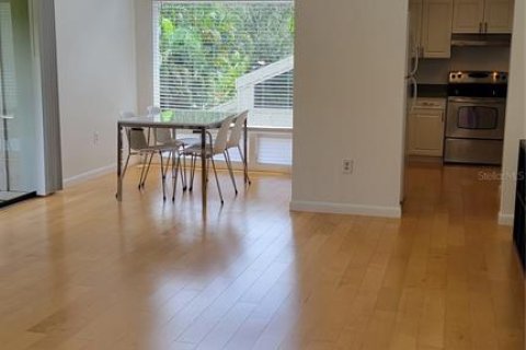 Condominio en alquiler en Sarasota, Florida, 2 dormitorios, 91.23 m2 № 1549175 - foto 4
