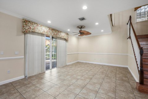 House in Wellington, Florida 5 bedrooms, 268.3 sq.m. № 2173833 - photo 8