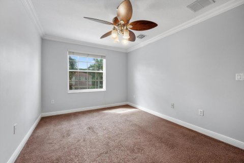 House in Wellington, Florida 5 bedrooms, 268.3 sq.m. № 2173833 - photo 30