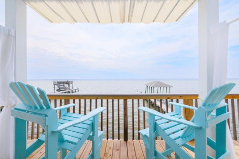 House in Niceville, Florida 3 bedrooms, 191.01 sq.m. № 561321 - photo 1