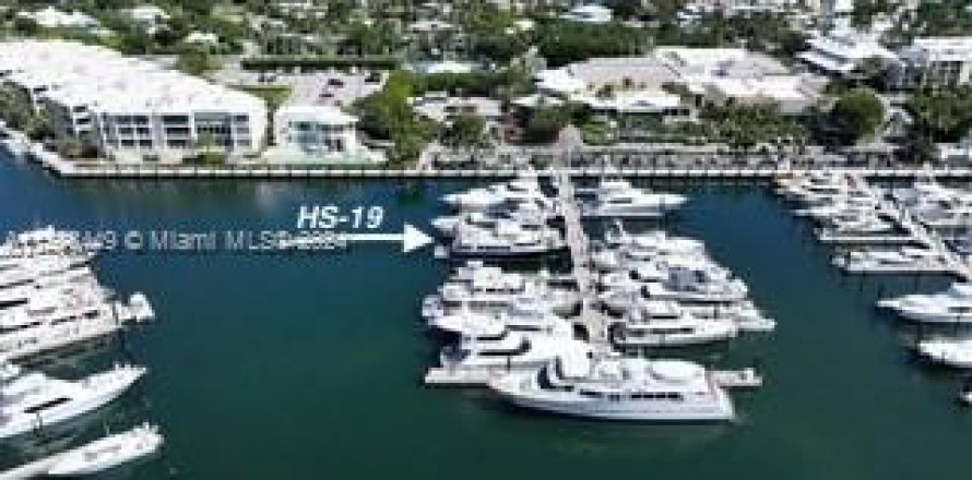 Land in Key Largo, Florida № 1177037
