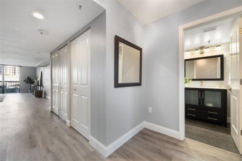 Condo in Orlando, Florida, 2 bedrooms  № 1873502 - photo 4