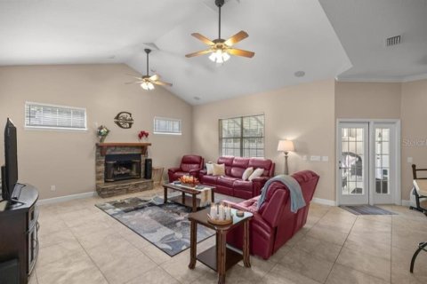 House in Ocala, Florida 3 bedrooms, 213.86 sq.m. № 1655641 - photo 5