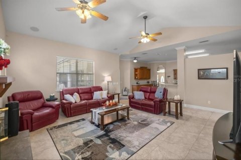 House in Ocala, Florida 3 bedrooms, 213.86 sq.m. № 1655641 - photo 7