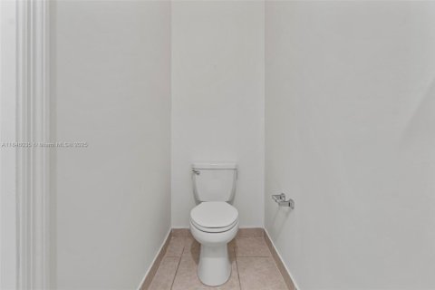 Купить таунхаус в Хайалиа, Флорида 3 спальни, 153.29м2, № 1850486 - фото 9
