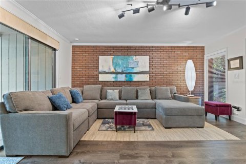 Condo in Longwood, Florida, 2 bedrooms  № 1770021 - photo 8