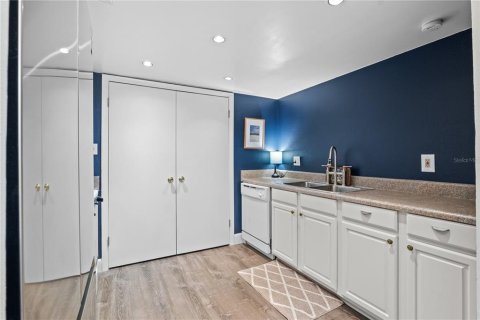 Condo in Longwood, Florida, 2 bedrooms  № 1770021 - photo 16