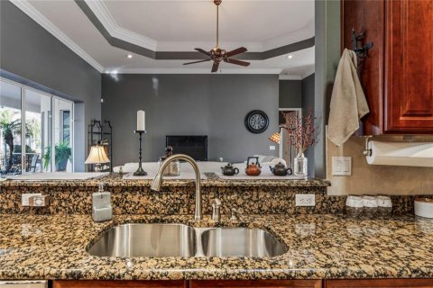 Casa en venta en Spring Hill, Florida, 3 dormitorios, 266.44 m2 № 2166892 - foto 18