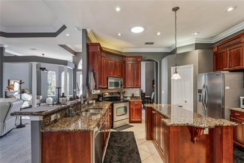Casa en venta en Spring Hill, Florida, 3 dormitorios, 266.44 m2 № 2166892 - foto 14