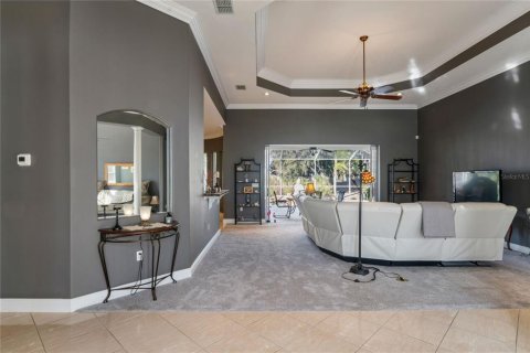 Casa en venta en Spring Hill, Florida, 3 dormitorios, 266.44 m2 № 2166892 - foto 7