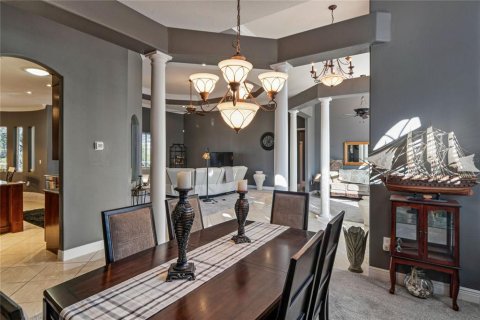 Casa en venta en Spring Hill, Florida, 3 dormitorios, 266.44 m2 № 2166892 - foto 25