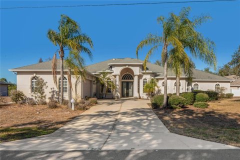 Casa en Spring Hill, Florida 3 dormitorios, 266.44 m2 № 2166892
