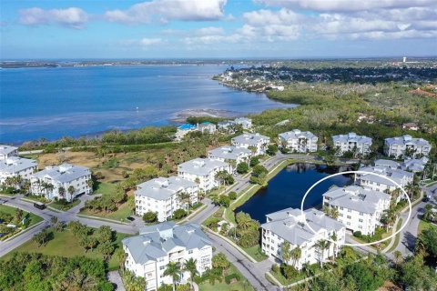 Condo in Bradenton, Florida, 3 bedrooms  № 1879930 - photo 12