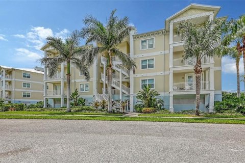 Condo in Bradenton, Florida, 3 bedrooms  № 1879930 - photo 1