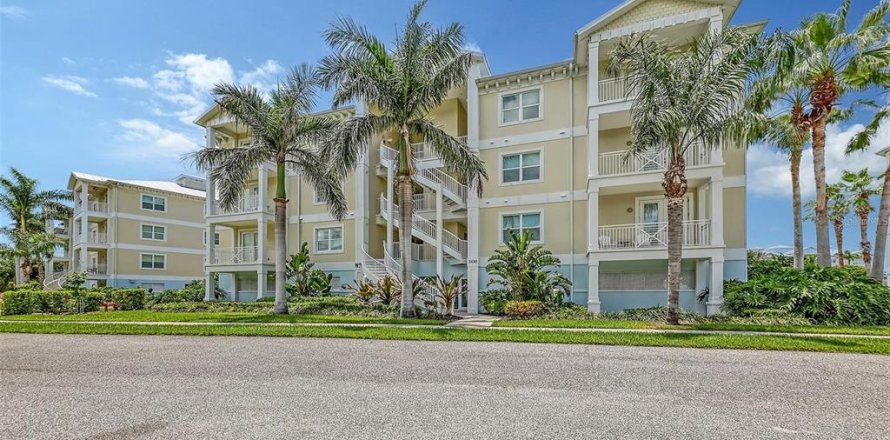 Condo in Bradenton, Florida, 3 bedrooms  № 1879930